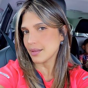 Meet your Posher, Dayana